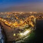 Cosy 2br With Balcony In The Heart Of By 360 Estates شقة