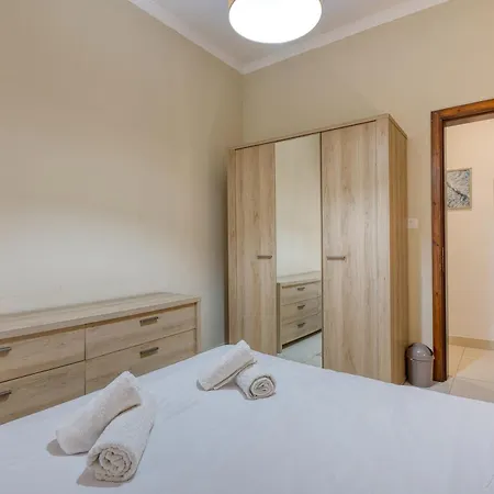 Cosy 2br With Balcony In The Heart Of By 360 Estates Appartement