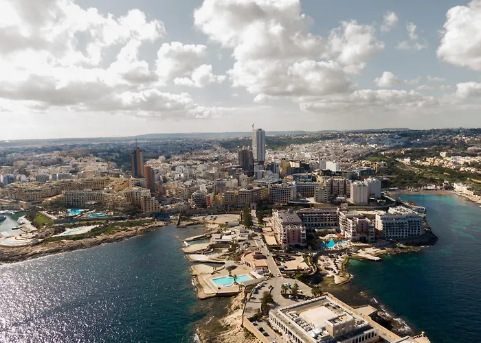 Cosy 2br With Balcony In The Heart Of By 360 Estates Lägenhet Sliema